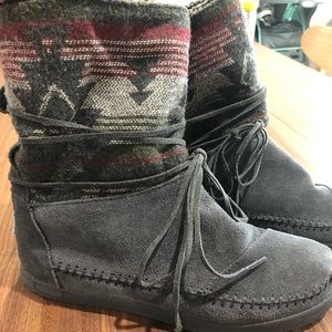 Toms Nepal boot